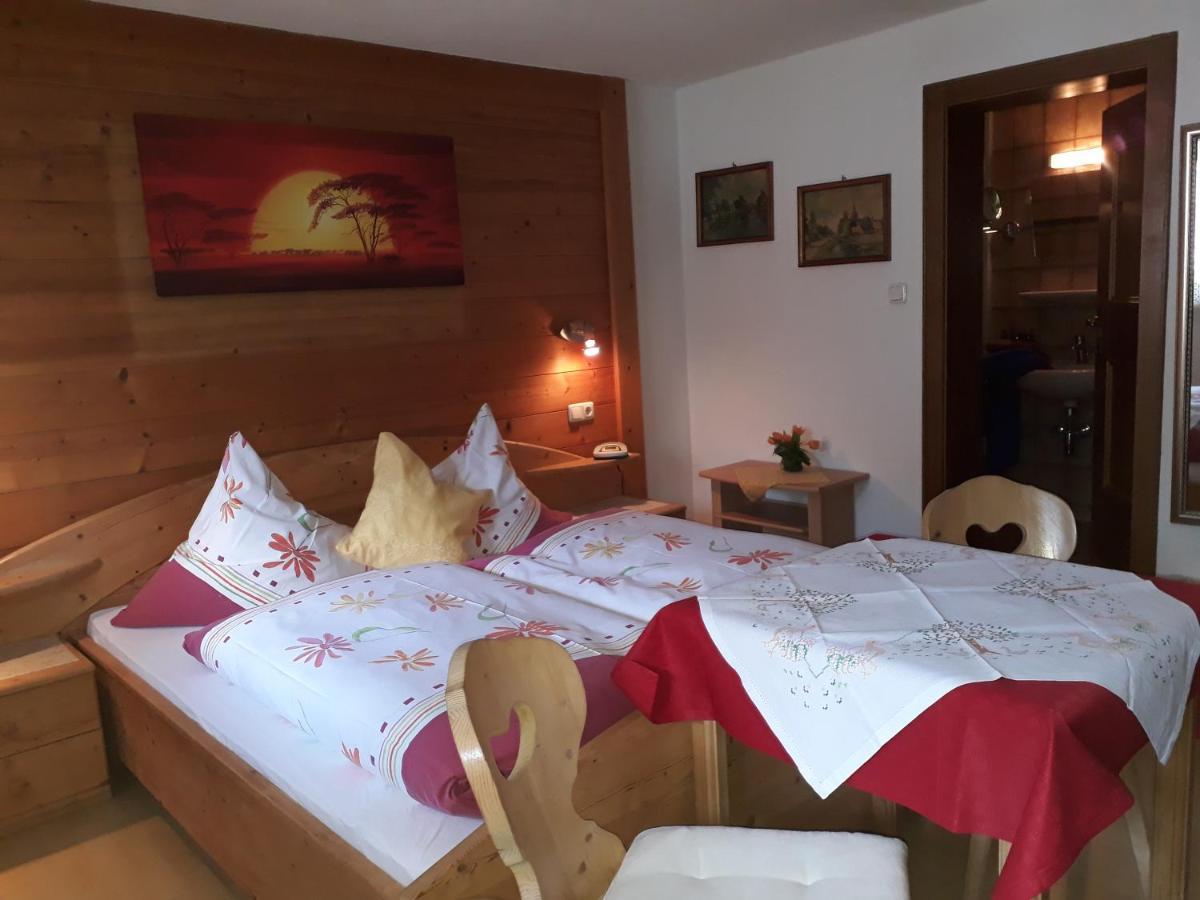 Haus Morgensonne Hotel Pettneu am Arlberg Kültér fotó