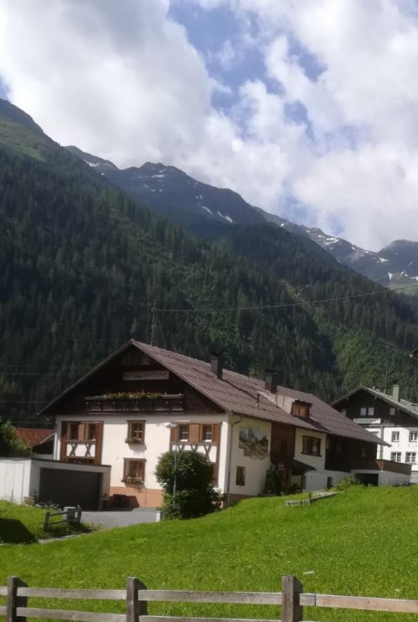 Haus Morgensonne Hotel Pettneu am Arlberg Kültér fotó