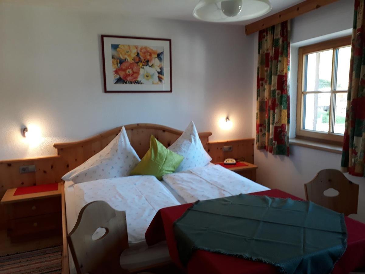 Haus Morgensonne Hotel Pettneu am Arlberg Kültér fotó